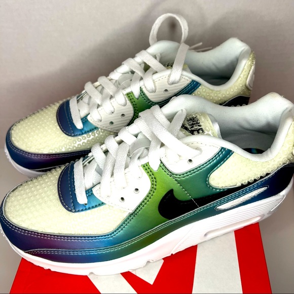 Nike Air Max Bubble Pack Grade School 6Y NWT, unique bubble wrap texture - Picture 2 of 7